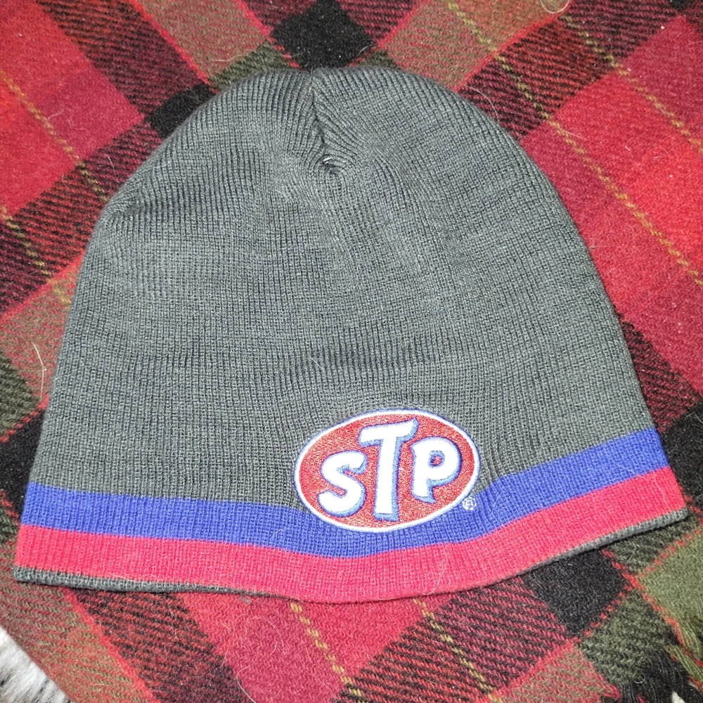 STP beanie